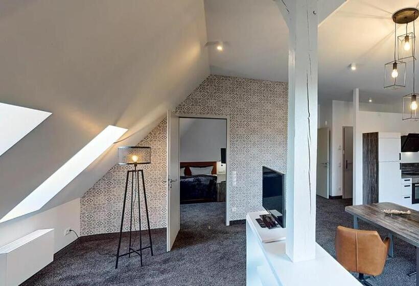 Люкс с Балконом, Boardinghouse Emden