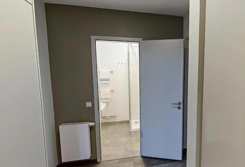 Студия Стандарт, Boardinghouse Emden