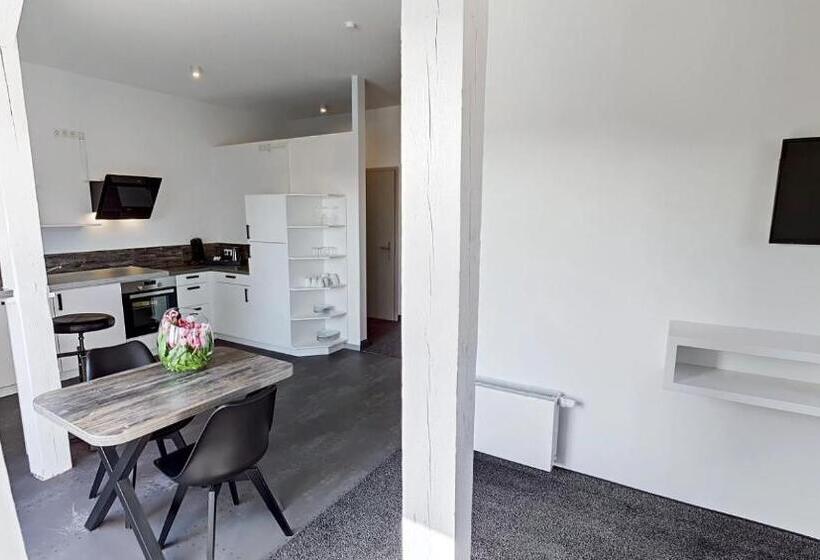 Люкс с Балконом, Boardinghouse Emden