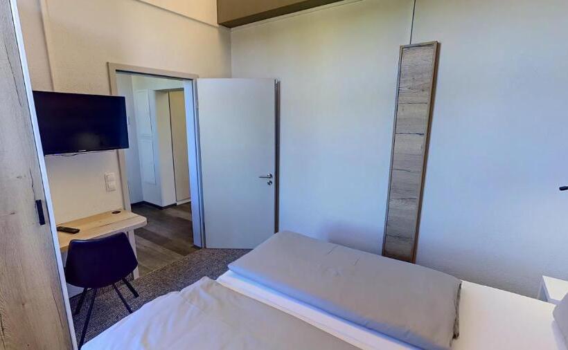 Семейные Апартаменты, Boardinghouse Emden