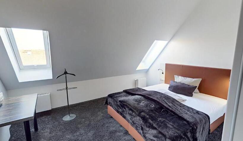 Люкс с Балконом, Boardinghouse Emden