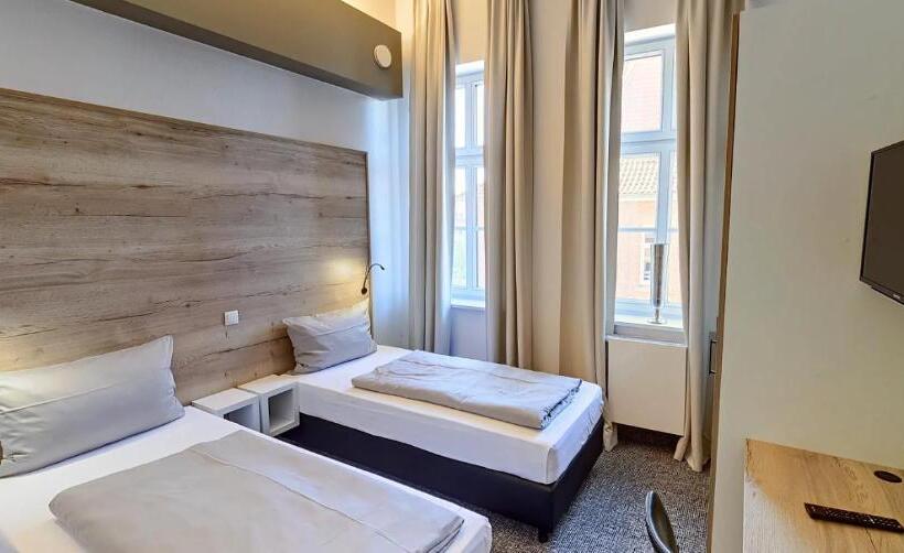 Семейные Апартаменты, Boardinghouse Emden