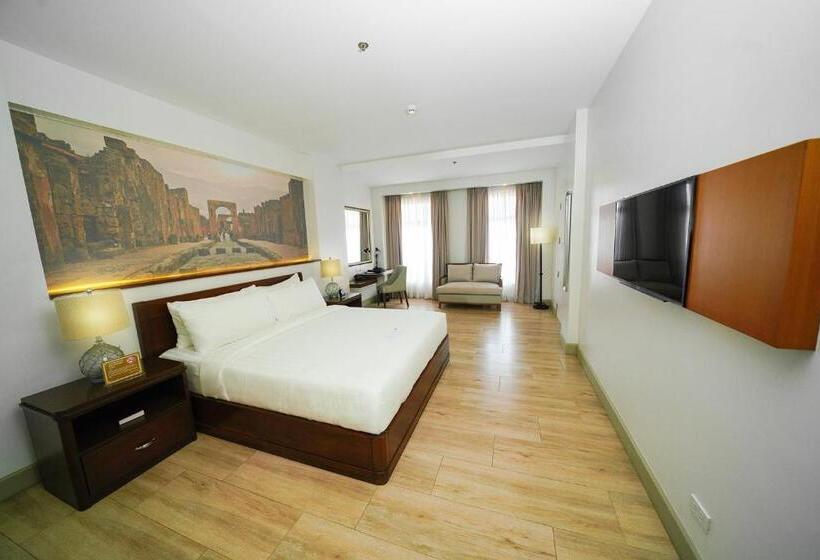 סוויטה דלוקס, Carlito Tagaytay