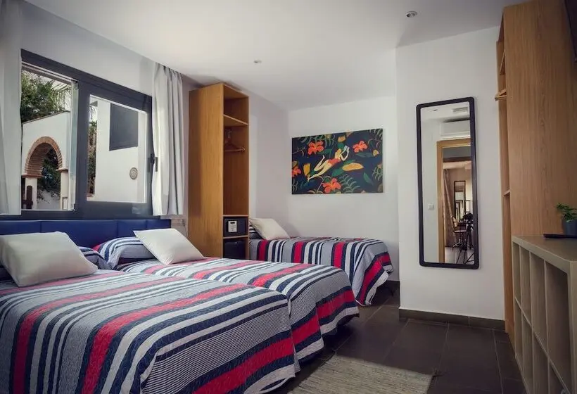 Chambre Triple Standard, Pixel