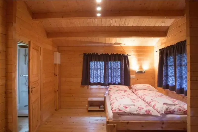 Chambre Triple Standard, Pixel