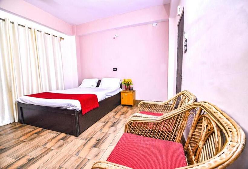 스탠다드 룸, Aashiyana