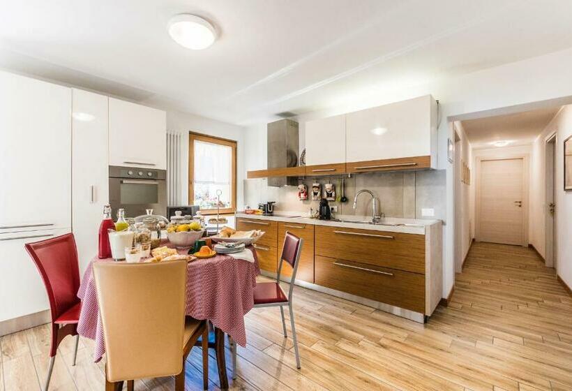 标准三人间, La Loggetta Affittacamere