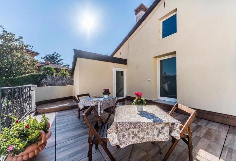 标准三人间, La Loggetta Affittacamere