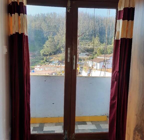 Chambre Deluxe avec Balcon, Sunset Valley Holiday Inn