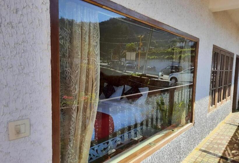 Chambre Deluxe avec Balcon, Sunset Valley Holiday Inn