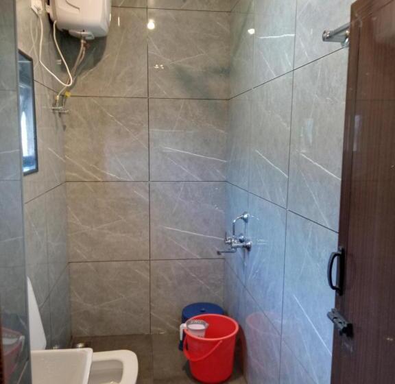 Chambre Standard Lit King Size, Sunset Valley Holiday Inn