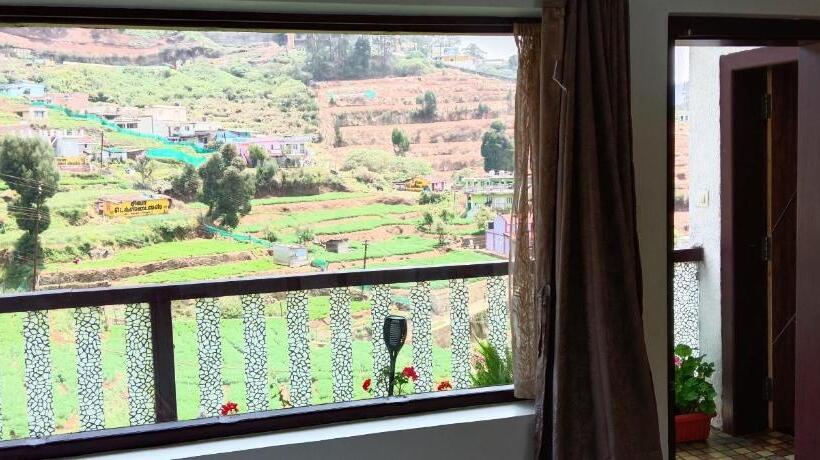 Chambre Deluxe avec Balcon, Sunset Valley Holiday Inn