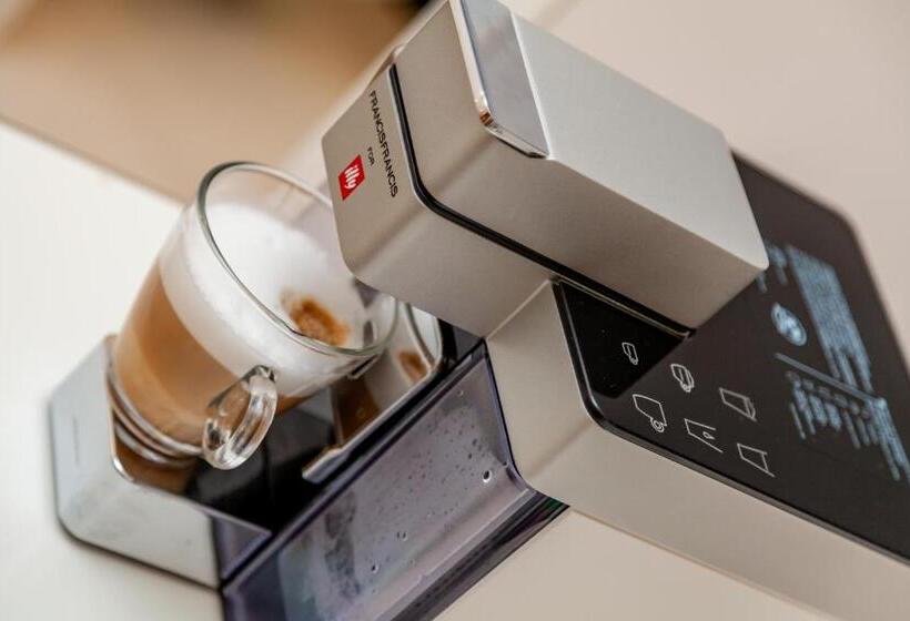 סוויטת ג'וניור, Album Boutique Rooms