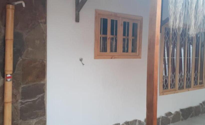 スタンダードバンガロー, Casa Playa La Estancia