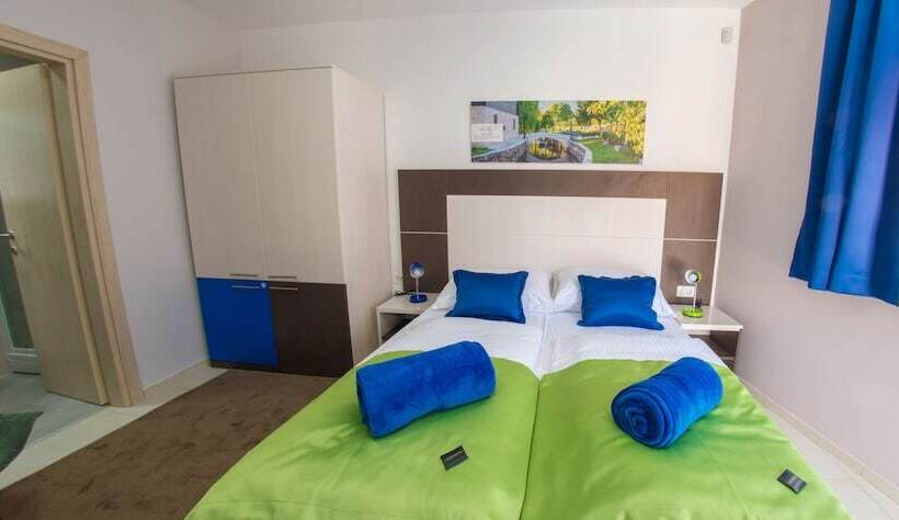 اتاق سوپریور, Five Rivers Rooms