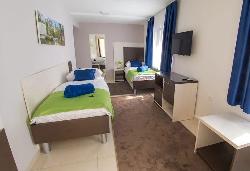 اتاق لوکس, Five Rivers Rooms