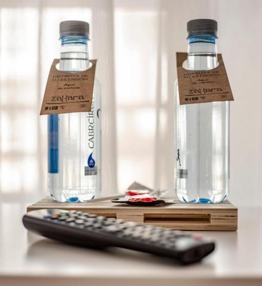 اتاق استاندارد یک نفره, Hostal Zahara