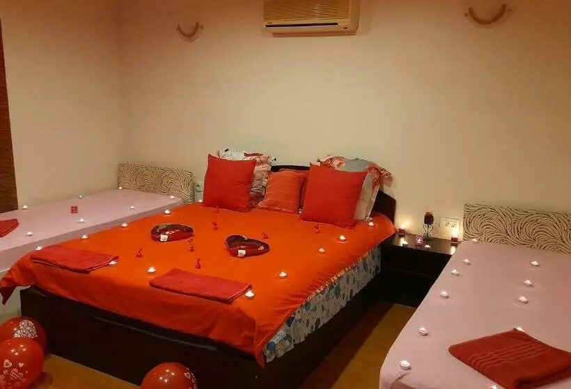 Pokój Rodzinny, Vila Magica