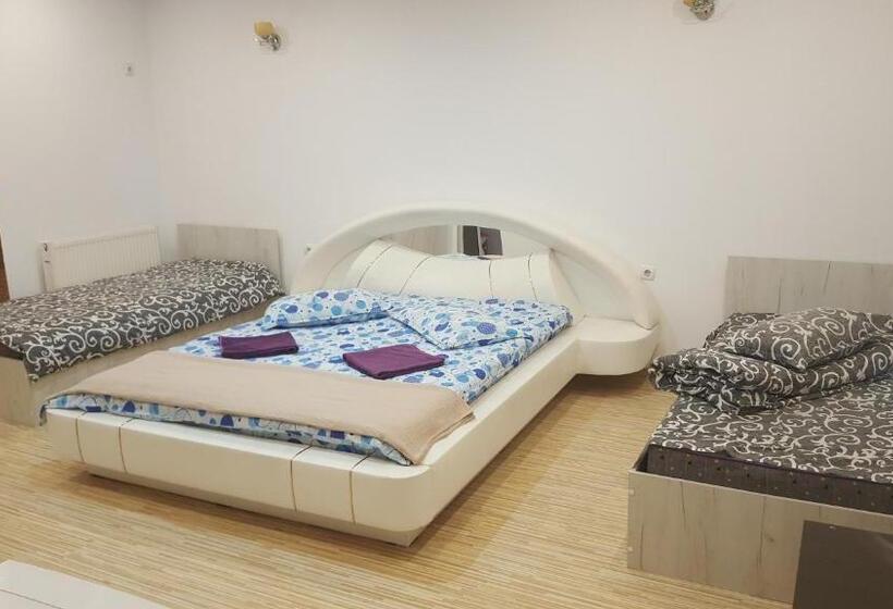 Quarto Familiar Superior, Vila Magica