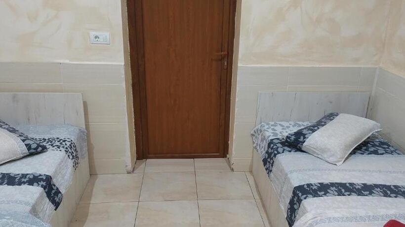 Quarto Economy, Vila Magica