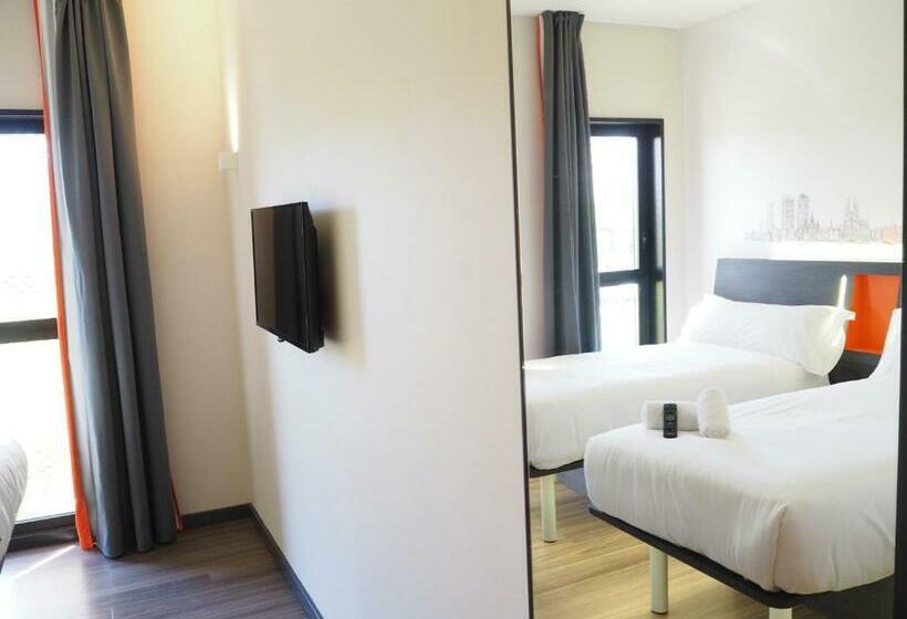 غرفة قياسية, Easyhotel Barcelona Fira