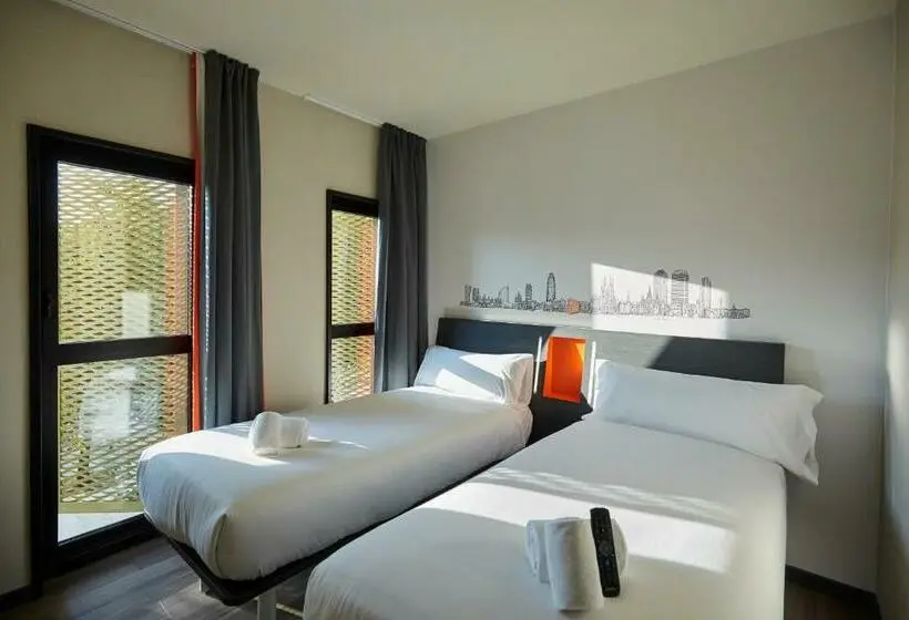 اتاق استاندارد, Easyhotel Barcelona Fira