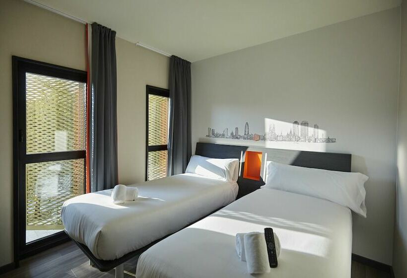 غرفة قياسية, Easyhotel Barcelona Fira