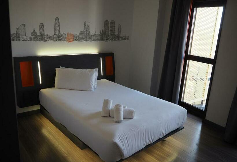 Номер Стандарт Адаптированный для Инвалидов, Easyhotel Barcelona Fira