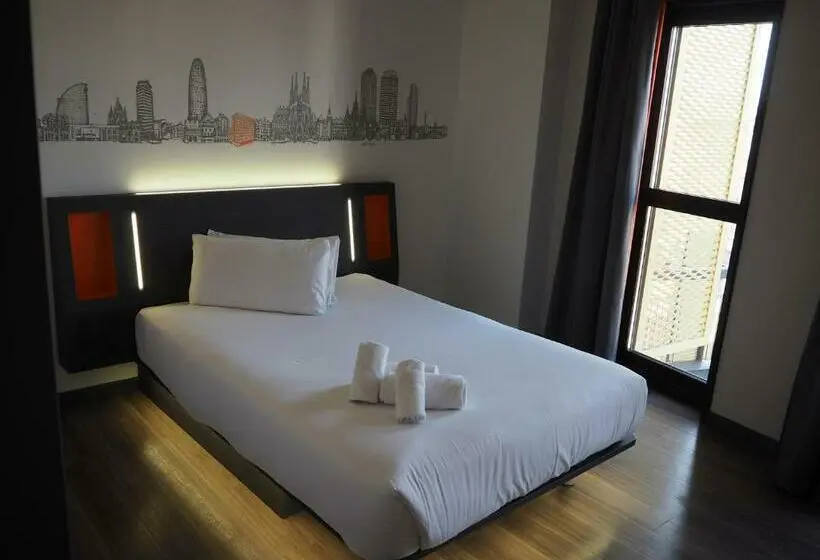 اتاق استاندارد برای معلولان, Easyhotel Barcelona Fira