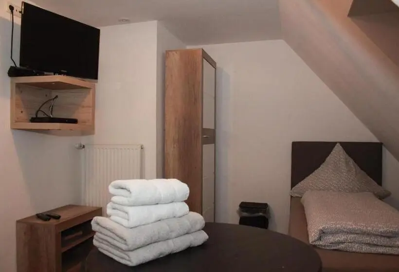 Standard-huone, Gästehaus Chaplin