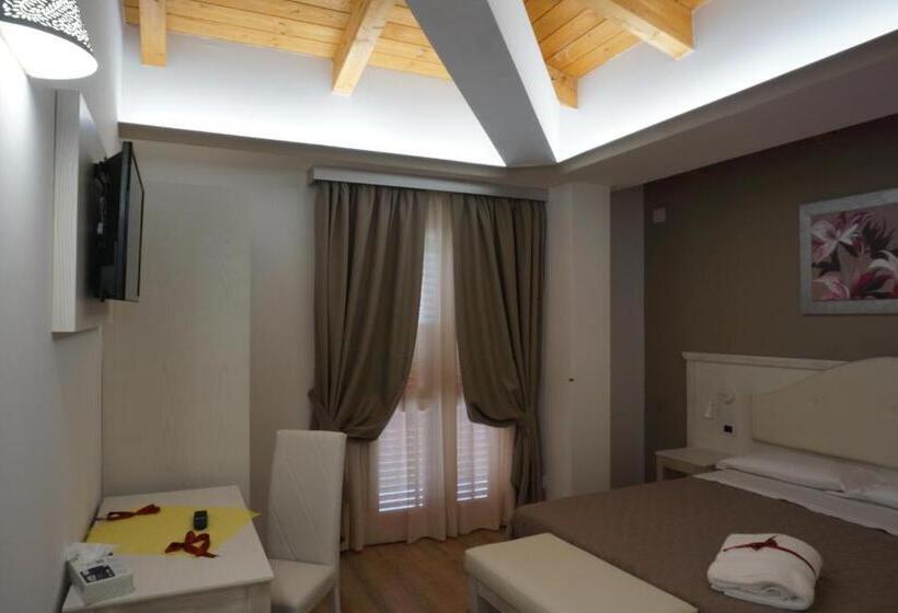 Номер Deluxe с Балконом, San Pietro