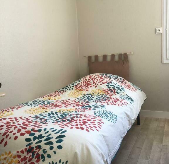 غرفة قياسية ثلاثية, Le Narval