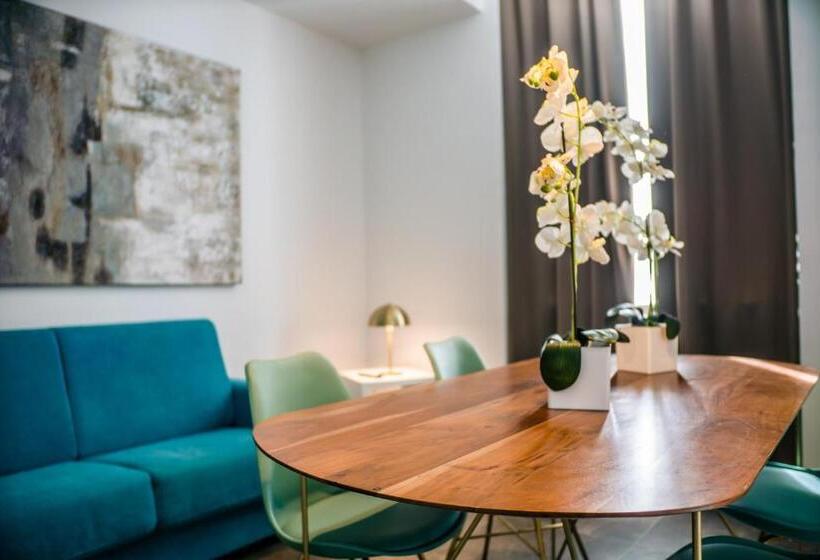 سوئیت با تخت بزرگ, Up Wellness & Spa