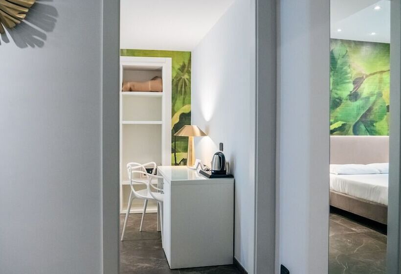 اتاق خانوادگی, Up Wellness & Spa