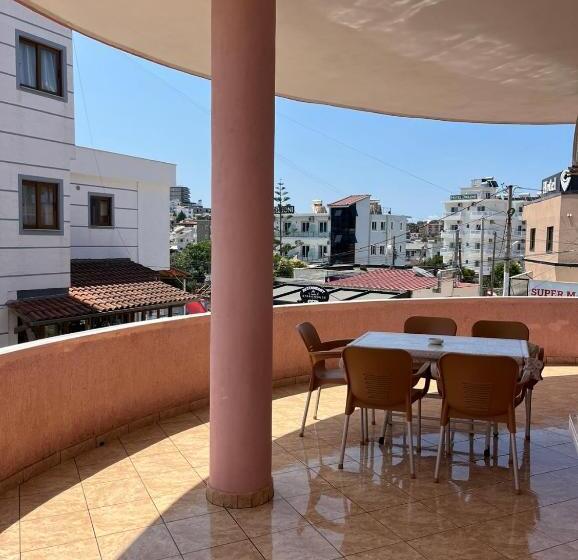 آپارتمان 1 خوابه با بالکن, Vila Spiro