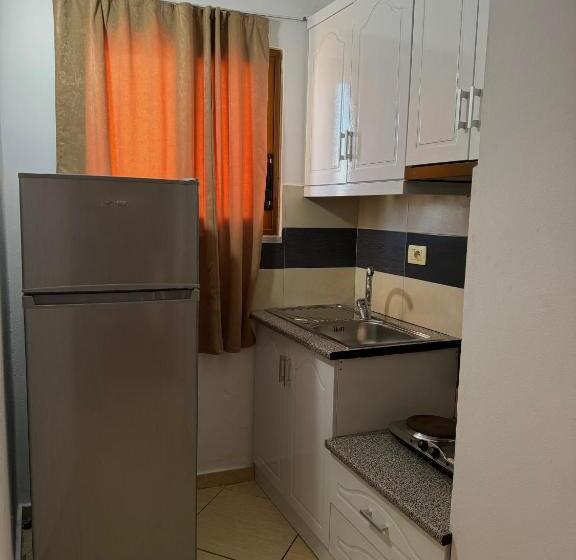 آپارتمان 1 خوابه با بالکن, Vila Spiro