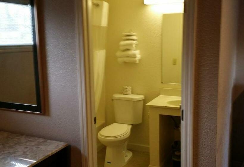 スタンダードルーム, Redwood Inn Willits