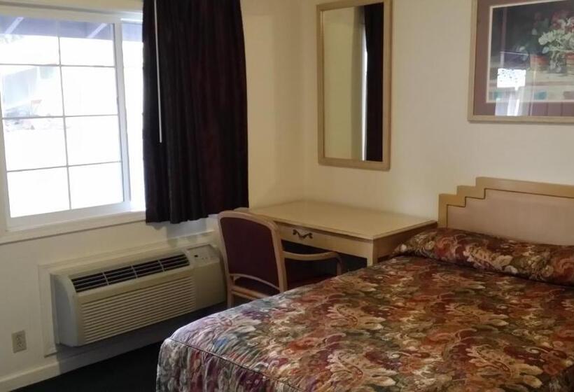 ダブルベッドスタンダードルーム, Redwood Inn Willits