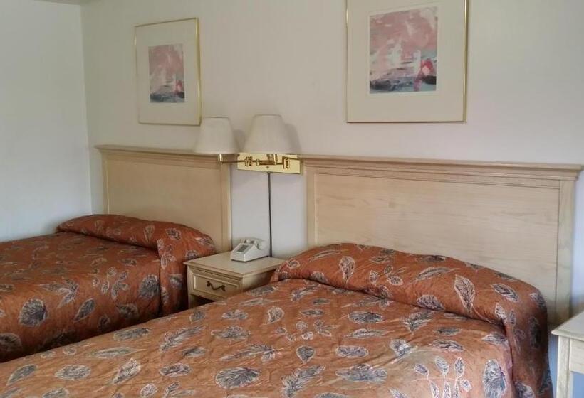 2ダブルベッドのスタンダードルーム, Redwood Inn Willits