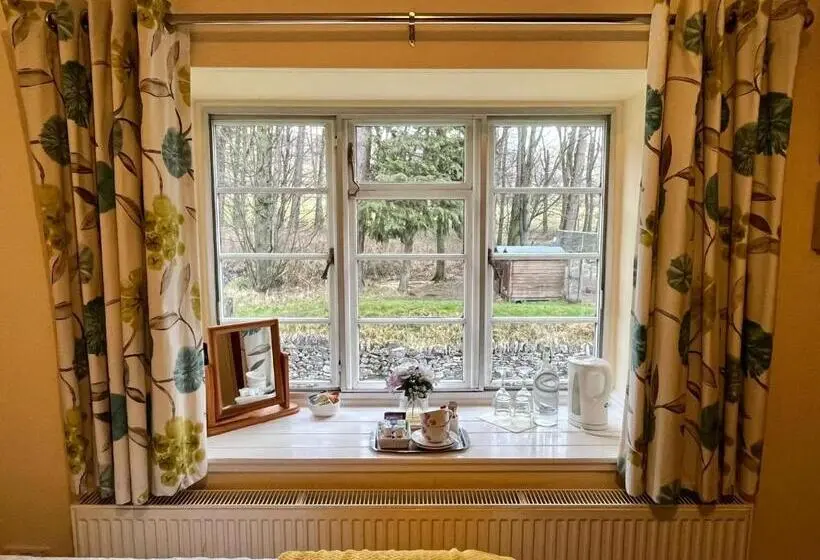 スタンダードルーム, Dunscar Farm Bed & Breakfast