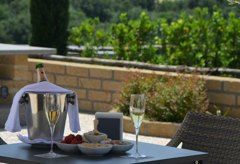 חדר סטנדרט נוף לבריכה, Il Podere Di Marfisa