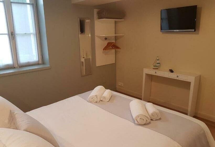 Номер Стандарт, L'escale