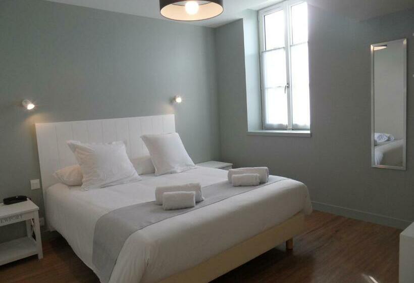 Номер Стандарт, L'escale