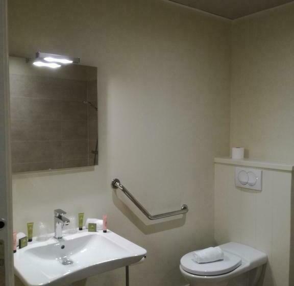 Номер Стандарт Адаптированный для Инвалидов, L'escale