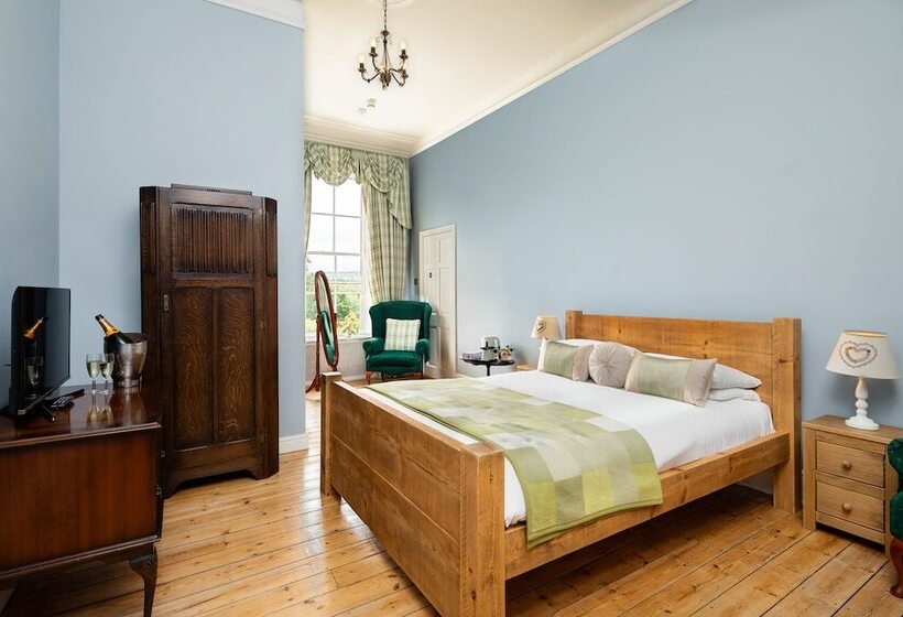 スタンダードルーム, The Greenhill