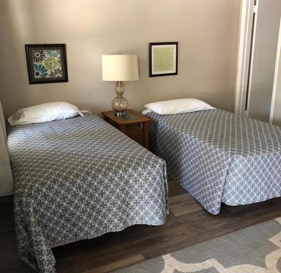 스탠다드 룸, Pennwood Motor Lodge