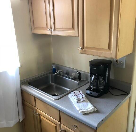 غرفة ديلوكس, Pennwood Motor Lodge