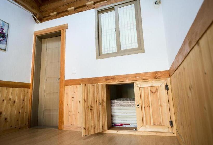 スタンダード４人部屋, Starlight Rest Area