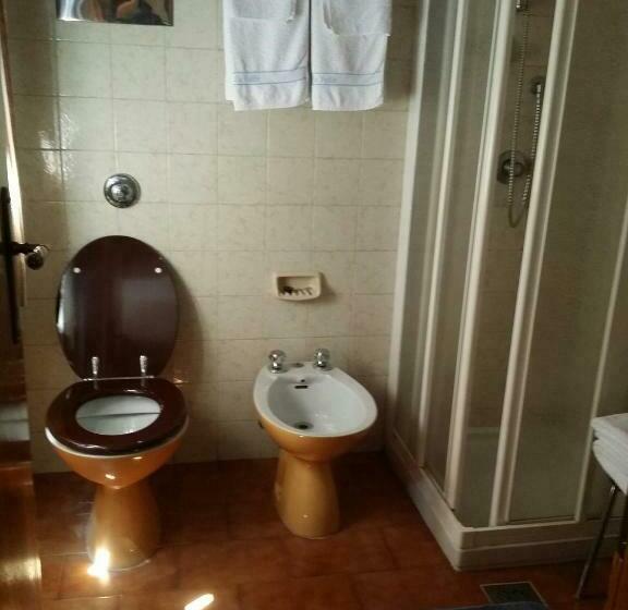 غرفة قياسية ثلاثية مزودة بشرفة, Albergo La Valle