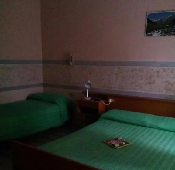 バルコニー付きスタンダードトリプルルーム, Albergo La Valle